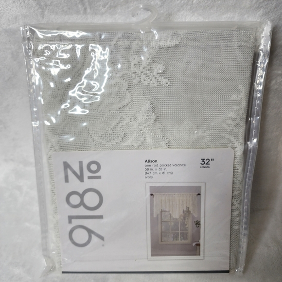 No 918 Rod Pocket Valance Ivory Lace 58"W x 32" L Alison NEW - Picture 2 of 10